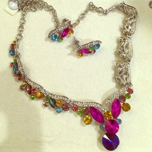 Multi color crystal necklace earrings set